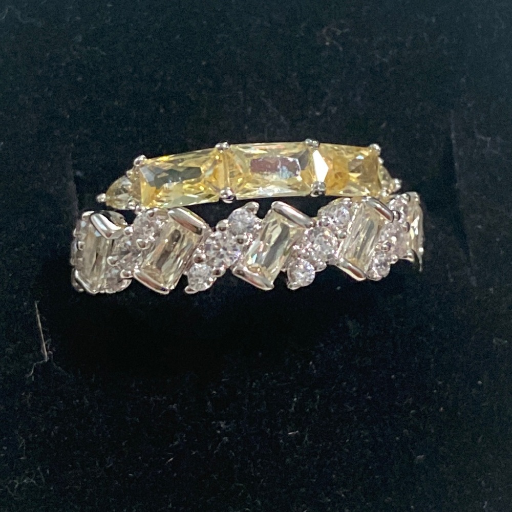 Bomb party ring size 7